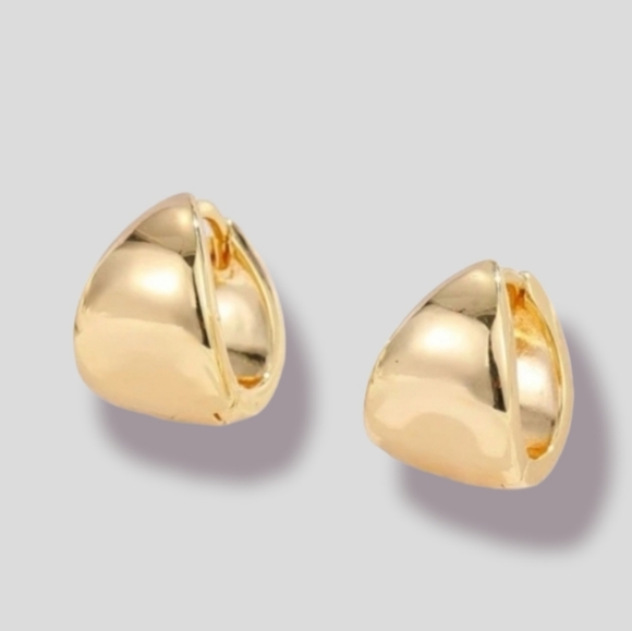 2/$25 Gold hoops - Picture 1 of 2